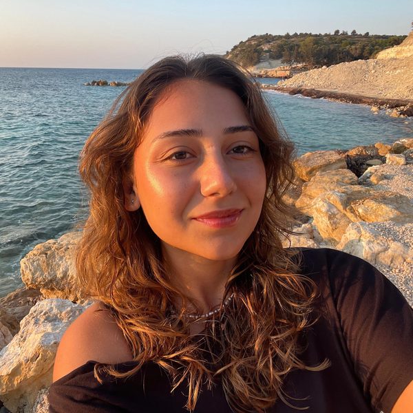 Damla Demirci